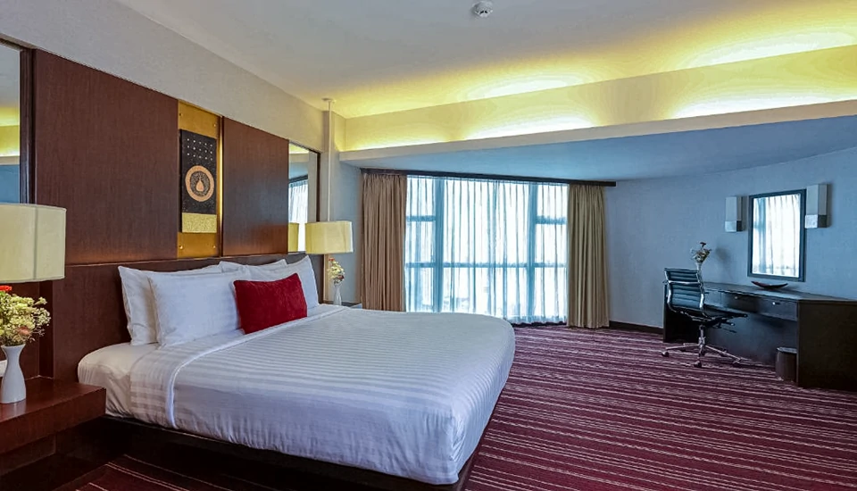 هتل آمباسادور بانکوک